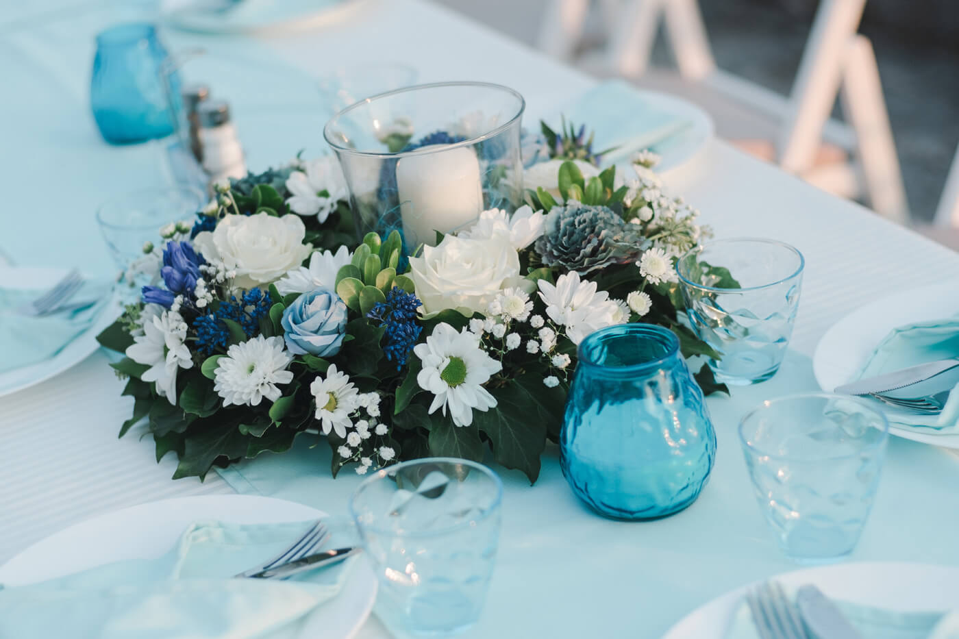 Tischdeko zur Hochzeit in Türkis oder Blau | Viele Ideen ...